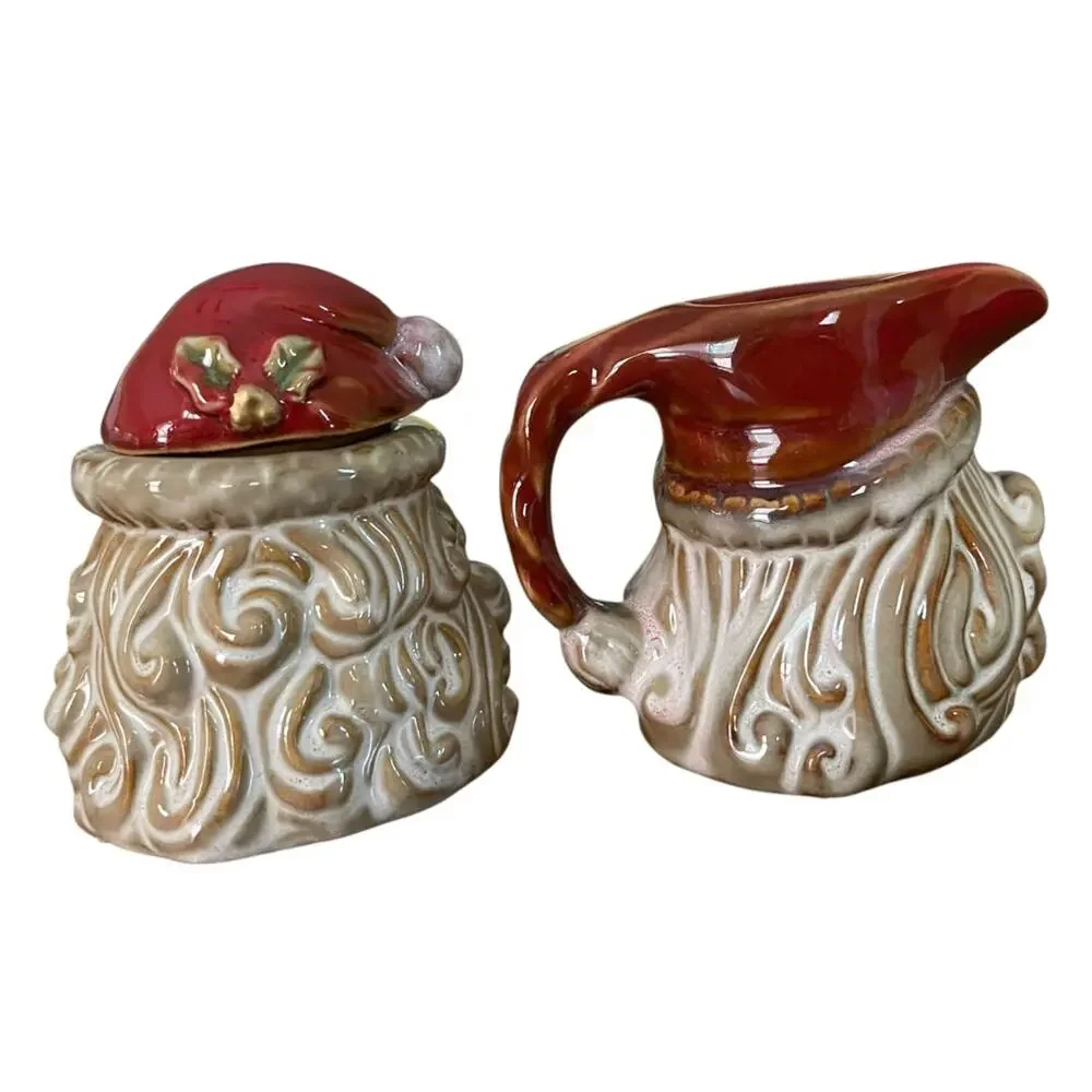 Holiday Santa Ceramic Creamer and Sugar Set Retro Look New